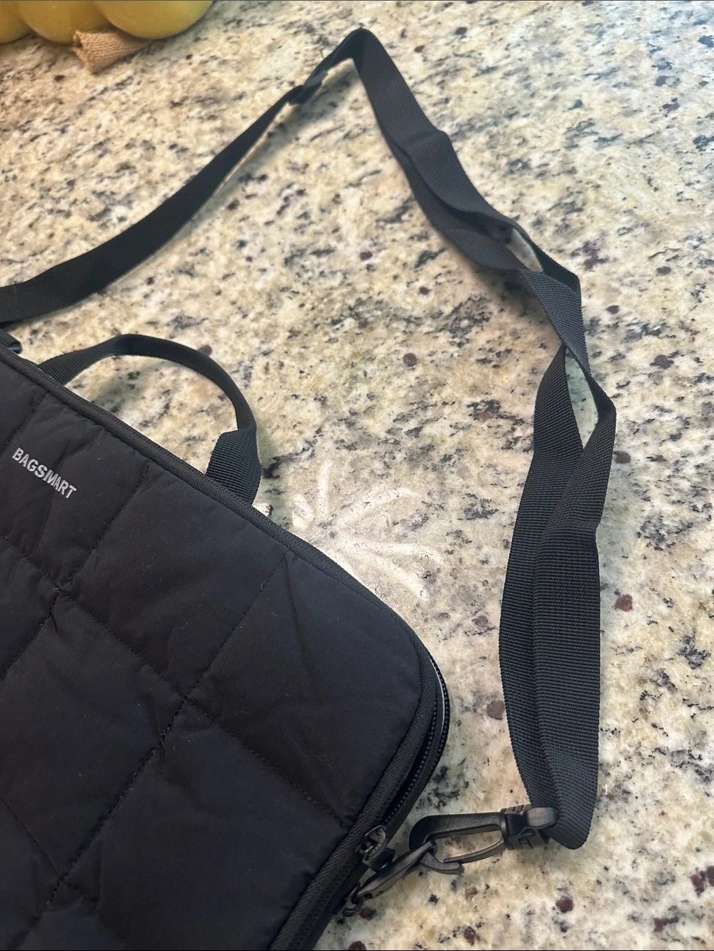 Classic Black Laptop carrier